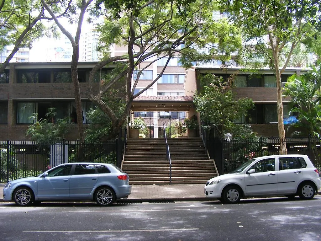 The Gardens Apartments Brisbane 3*,