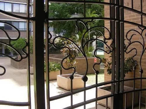 The Gardens Apartments Brisbane 3*,  Australia